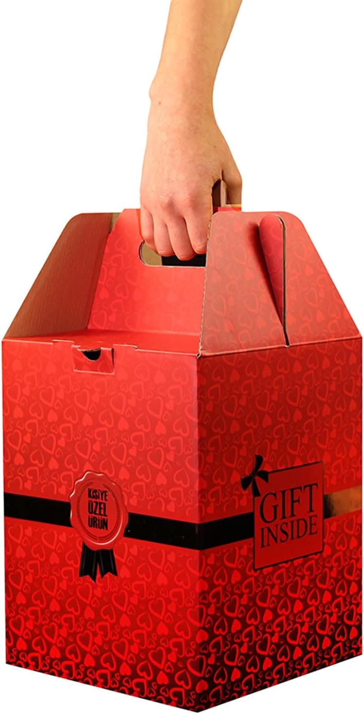 Geschenkbox für besondere Anlässe mit Herzen, Goldverzierung und bequemen Tragegriff.